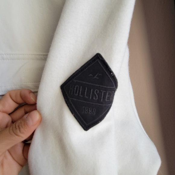 HOLLISTER UNISEX HOODIE SIZE XS BLACK/WHITE FULL ZIP POCKETS LOGO - Picture 4 of 11